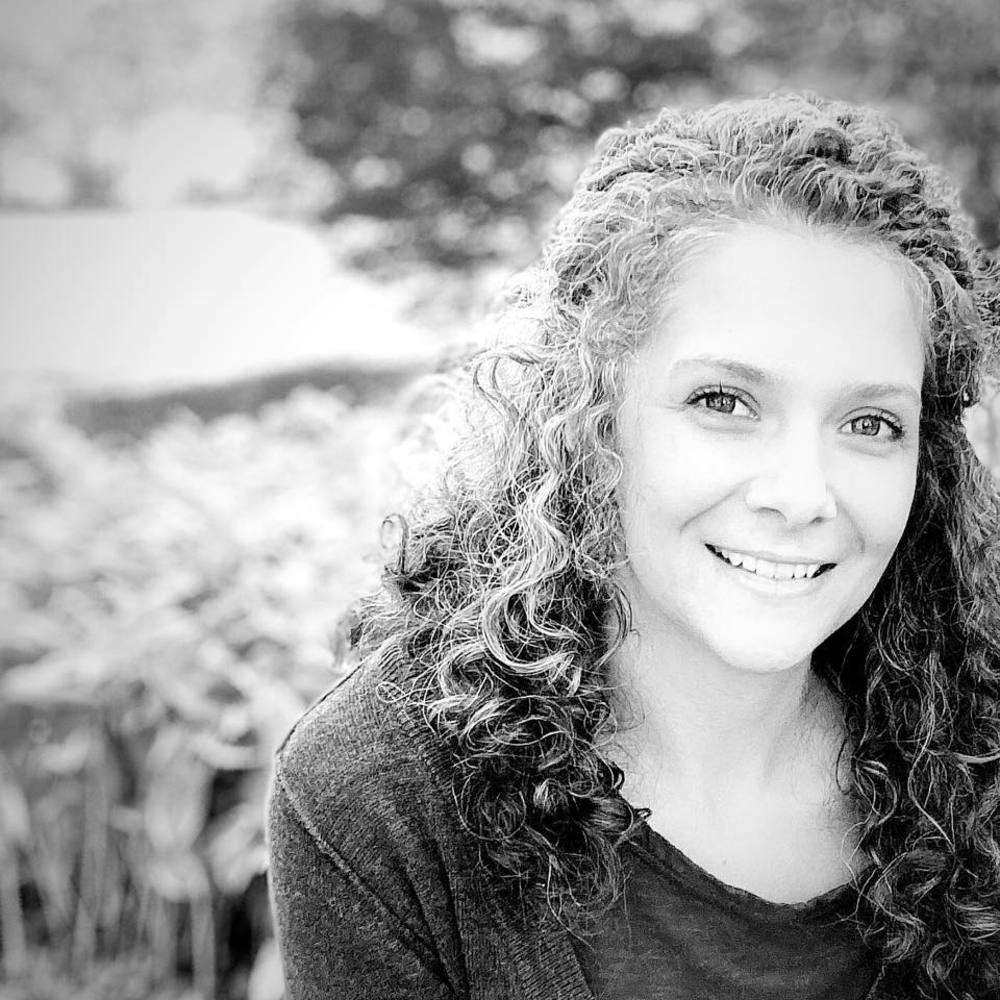 Meet your Posher, Brenna